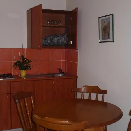 Ξενοδοχείο με διαμερίσματα Palm Sea