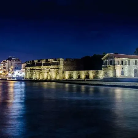 Ξενοδοχείο με διαμερίσματα Palm Sea